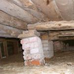 Спасение старого деревянного дома: ремонт или замена фундамента Как заменить фундамент под готовым домом